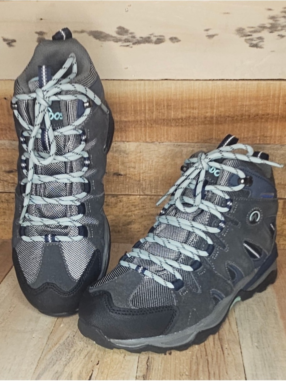 Nevados Hiking Boots